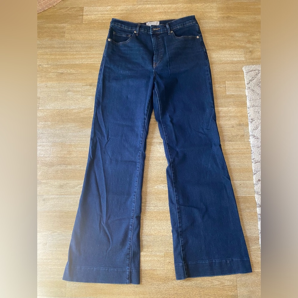 Everlane modern flare high rise jeans size 31 in dark blue